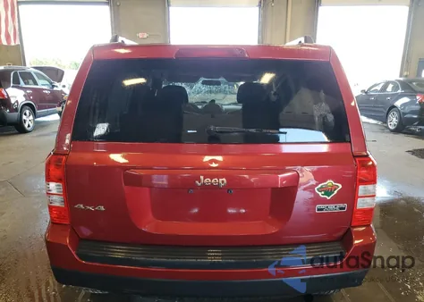 2015 Jeep Patriot Sport из США, поврежденный, VIN 1C4NJRBB9FD408696